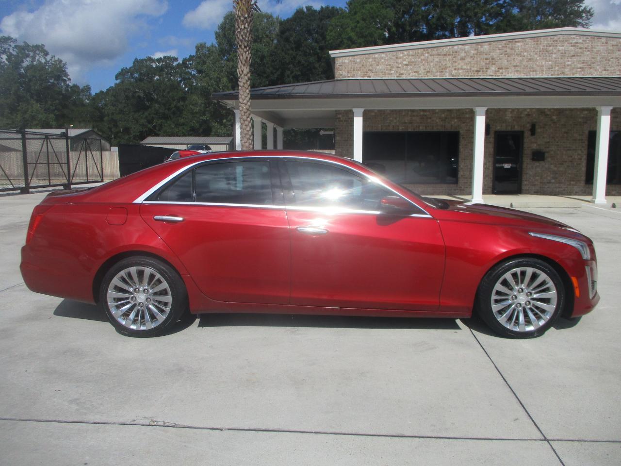 Cadillac CTS Sedan 4dr Sdn 2.0L Turbo Luxury RWD 2015
