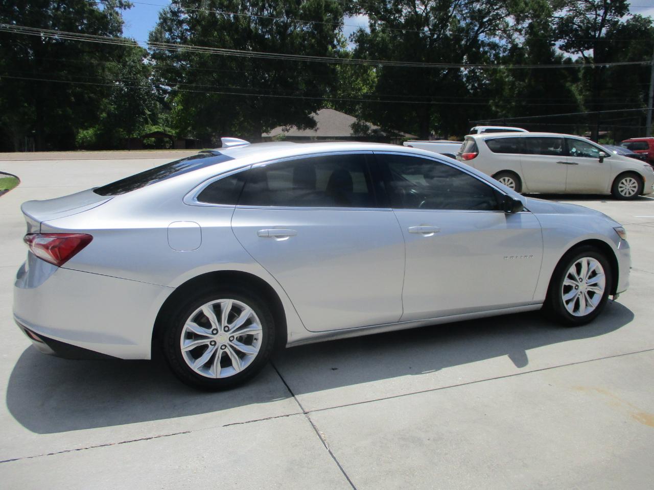 Chevrolet Malibu 4dr Sdn LT 2020