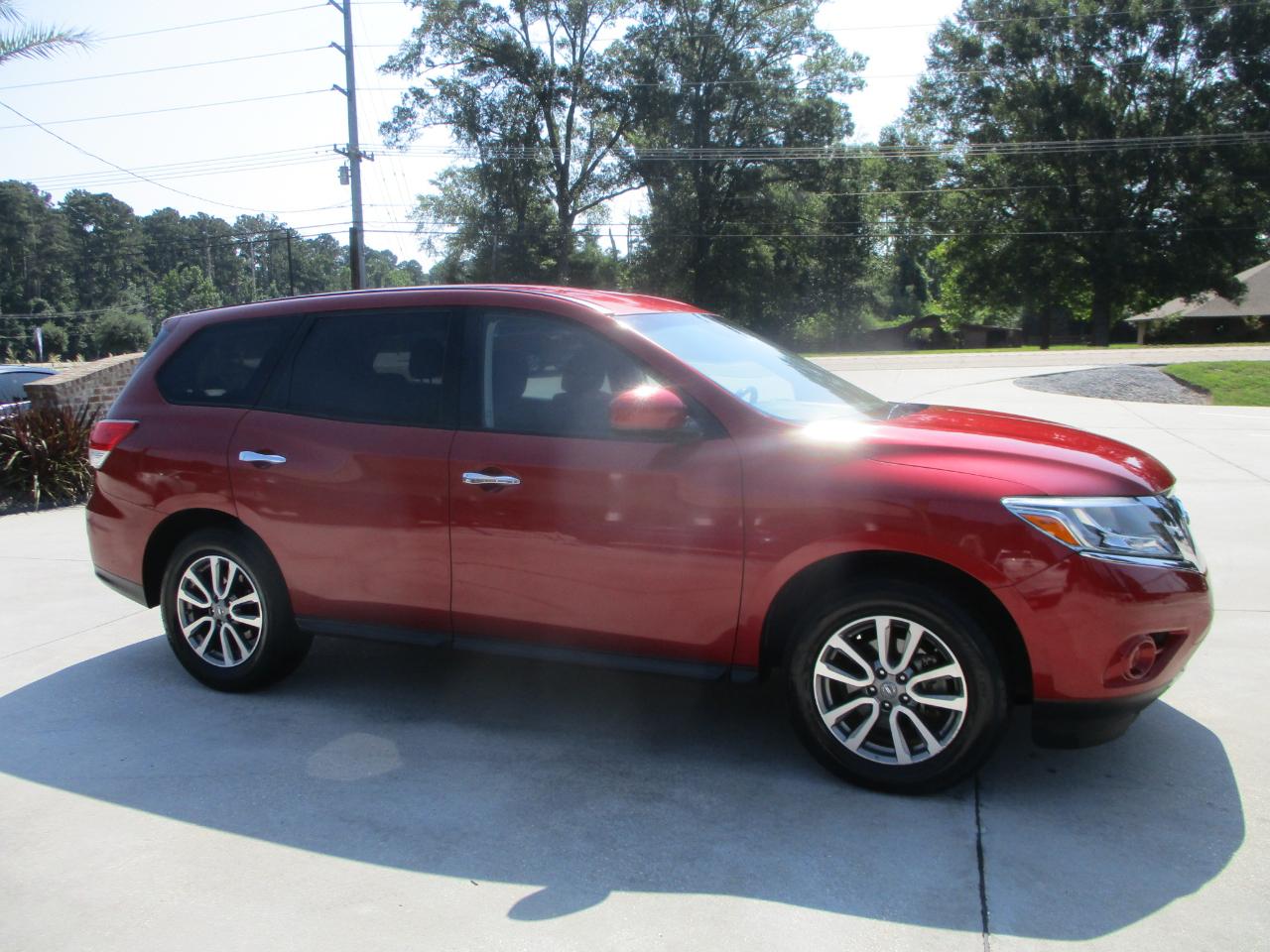 Nissan Pathfinder 2WD 4dr S 2013