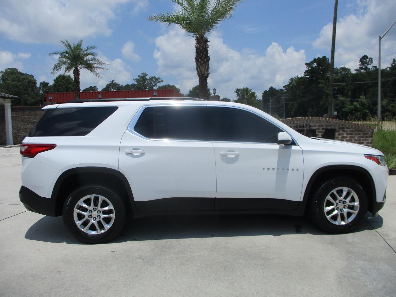 Chevrolet Traverse FWD 4dr LT Cloth w/1LT 2019