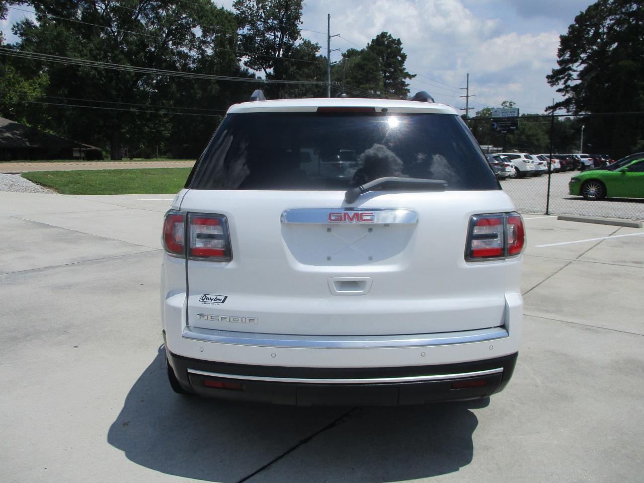 GMC Acadia FWD 4dr SLT w/SLT-1 2016