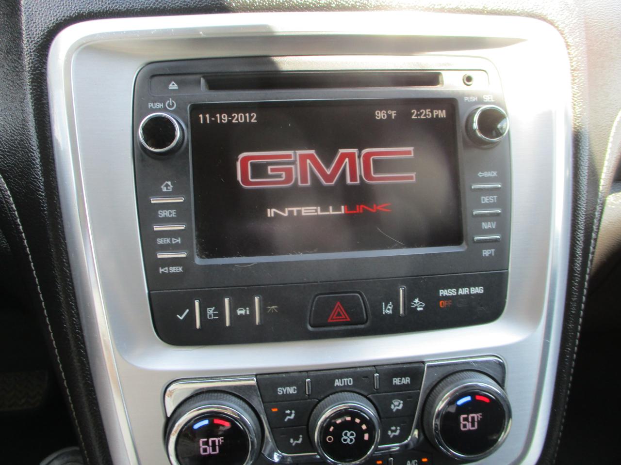 GMC Acadia FWD 4dr SLT w/SLT-1 2016