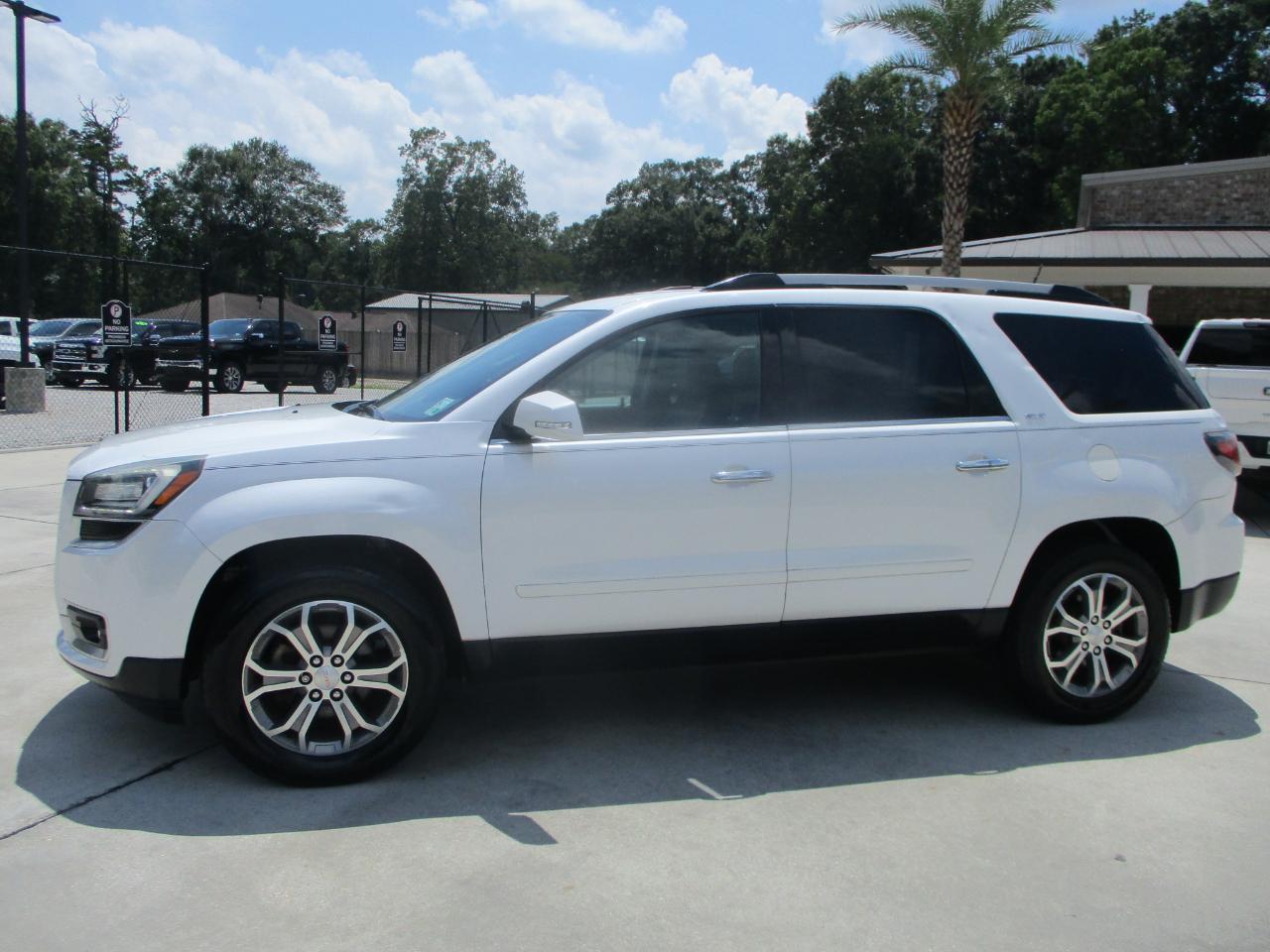 GMC Acadia FWD 4dr SLT w/SLT-1 2016