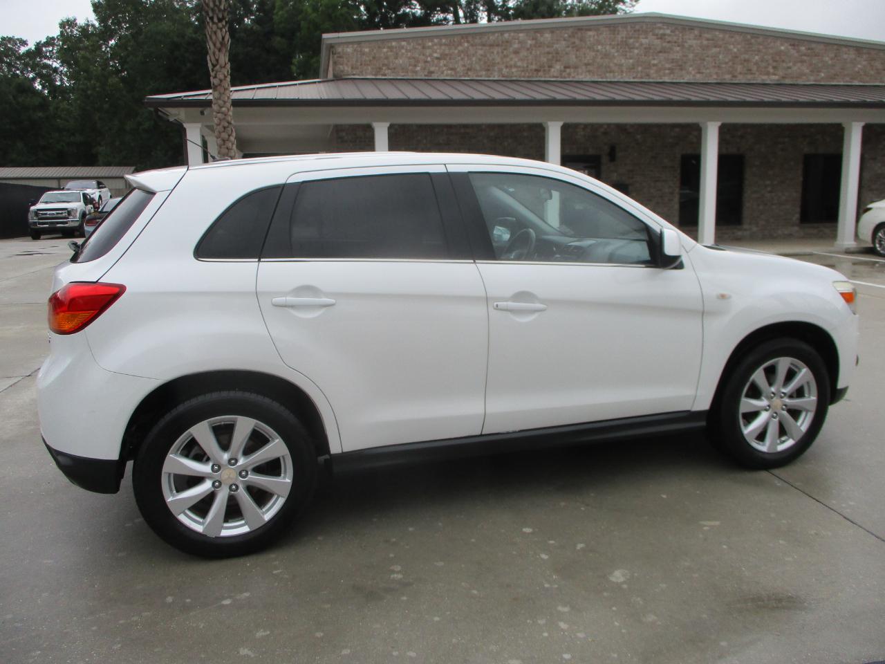 Mitsubishi Outlander Sport 2WD 4dr CVT SE 2014