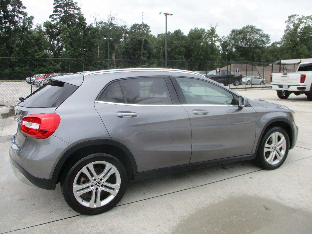 Mercedes-Benz GLA GLA 250 SUV 2018