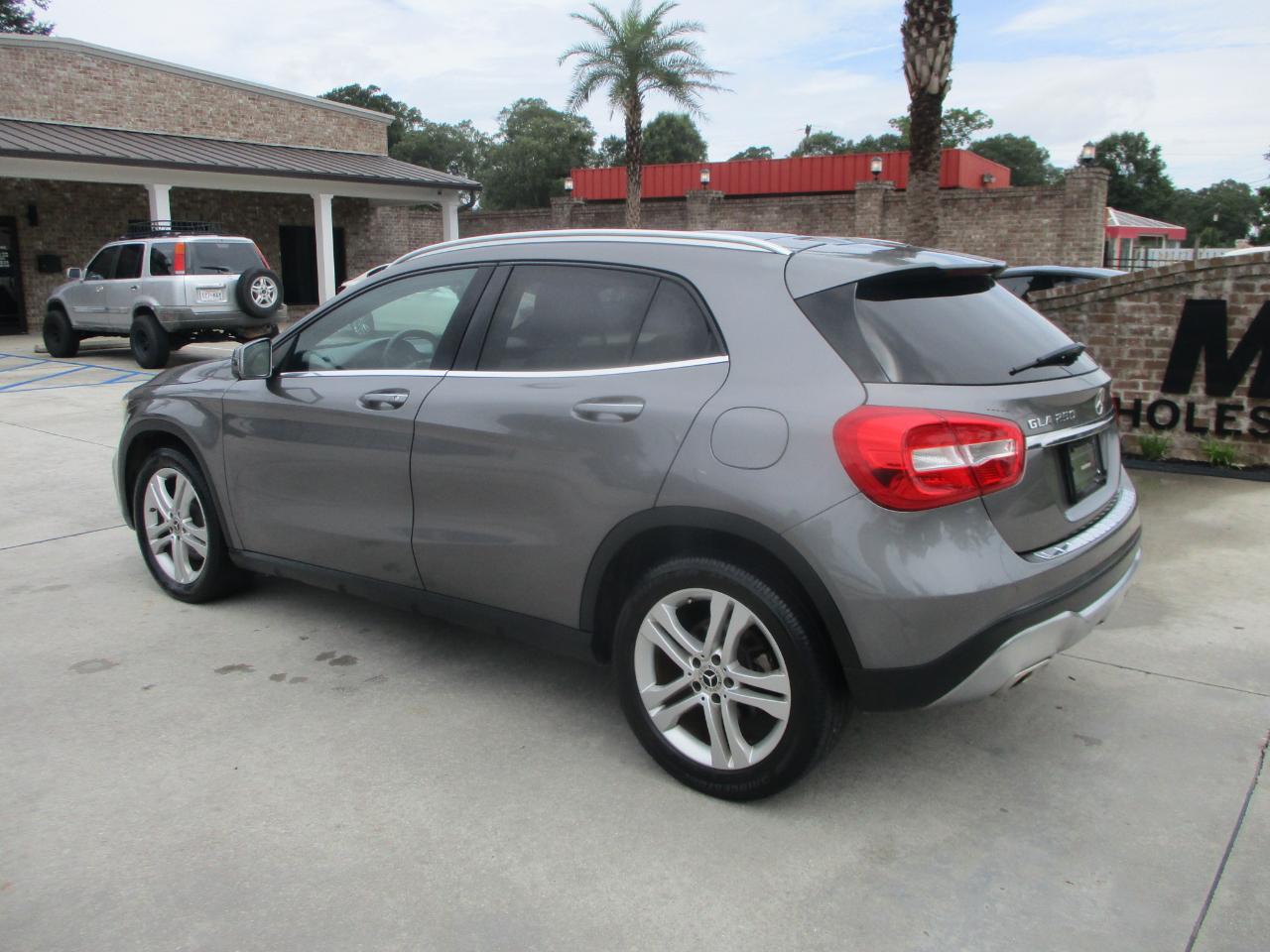 Mercedes-Benz GLA GLA 250 SUV 2018