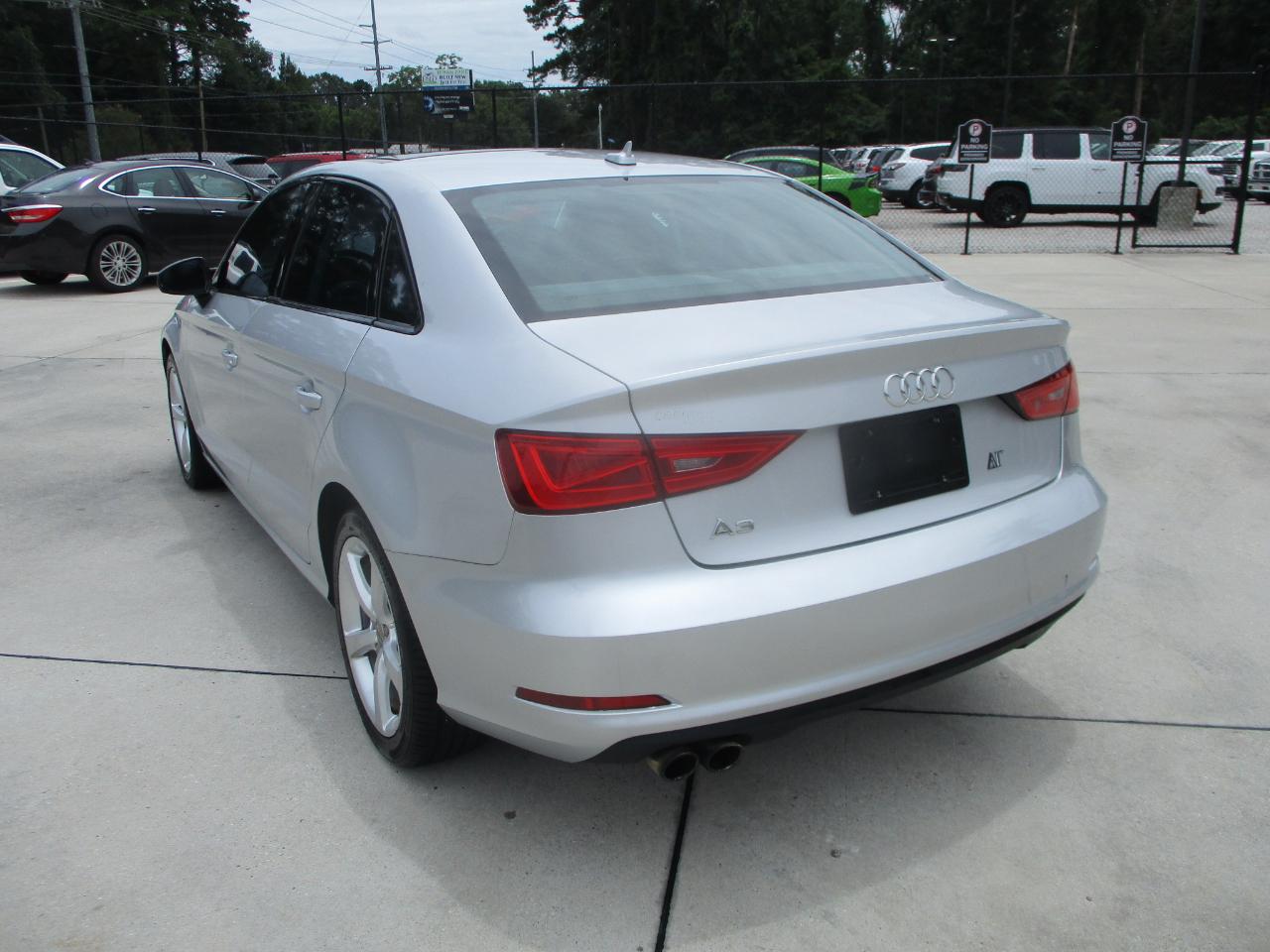 Audi A3 4dr Sdn FWD 1.8T Premium 2015