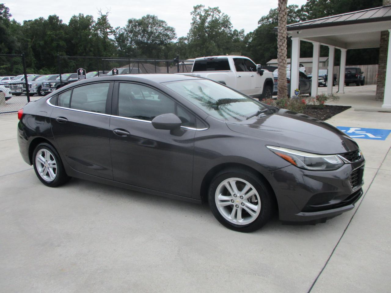 Chevrolet Cruze 4dr Sdn 1.4L LT w/1SD 2017