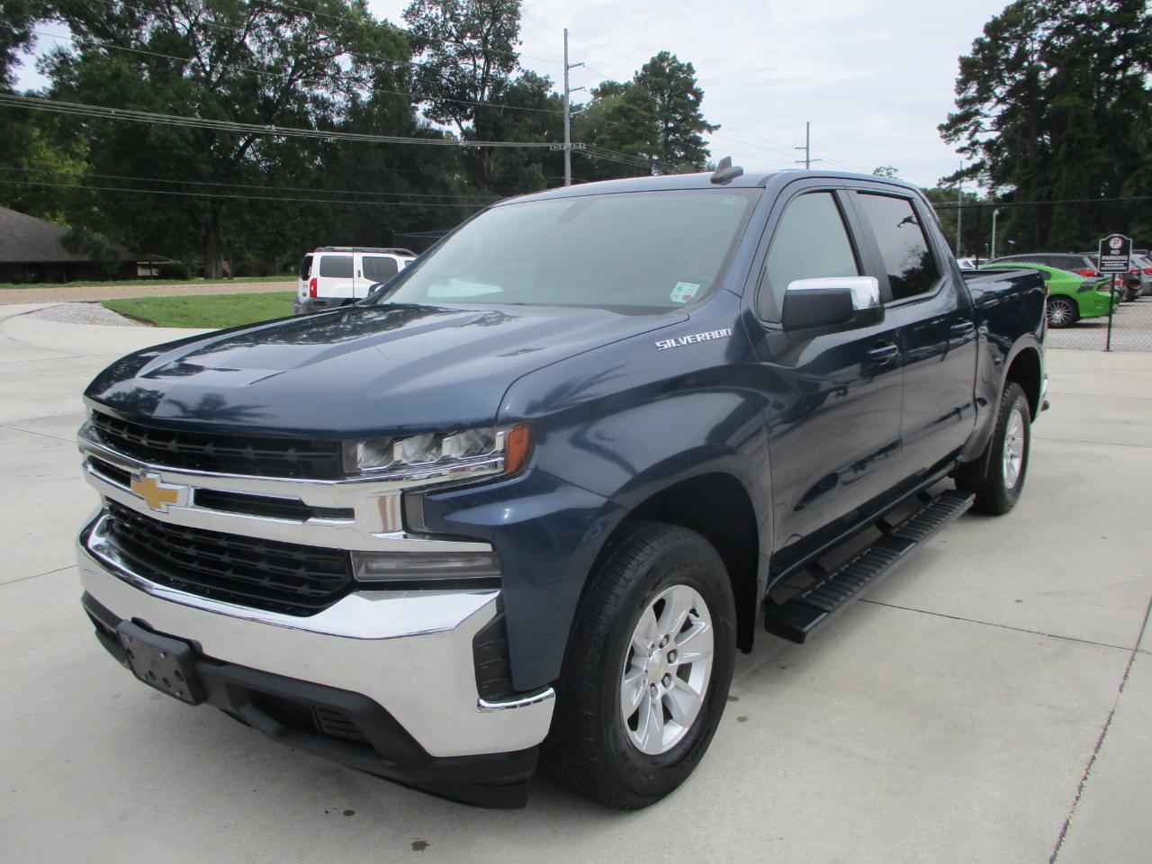 Chevrolet Silverado 1500 2WD Crew Cab 147" LT 2020