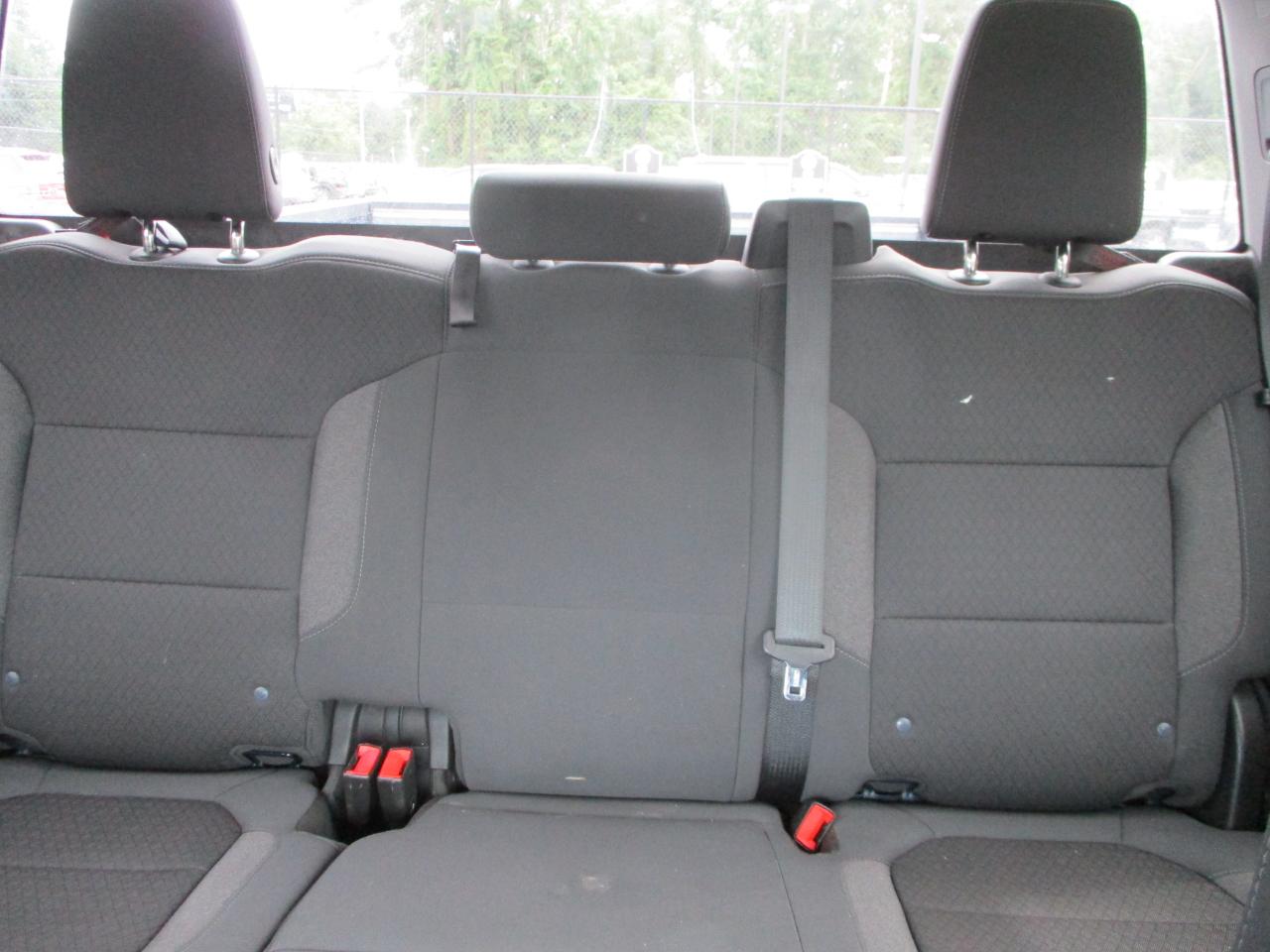 Chevrolet Silverado 1500 2WD Crew Cab 147" LT 2020