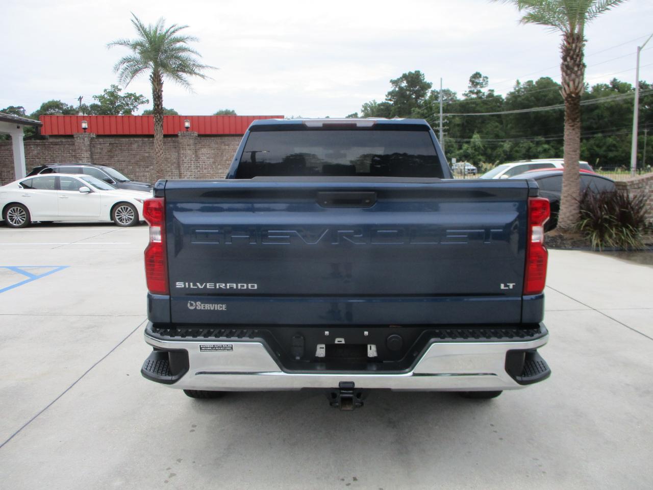 Chevrolet Silverado 1500 2WD Crew Cab 147" LT 2020