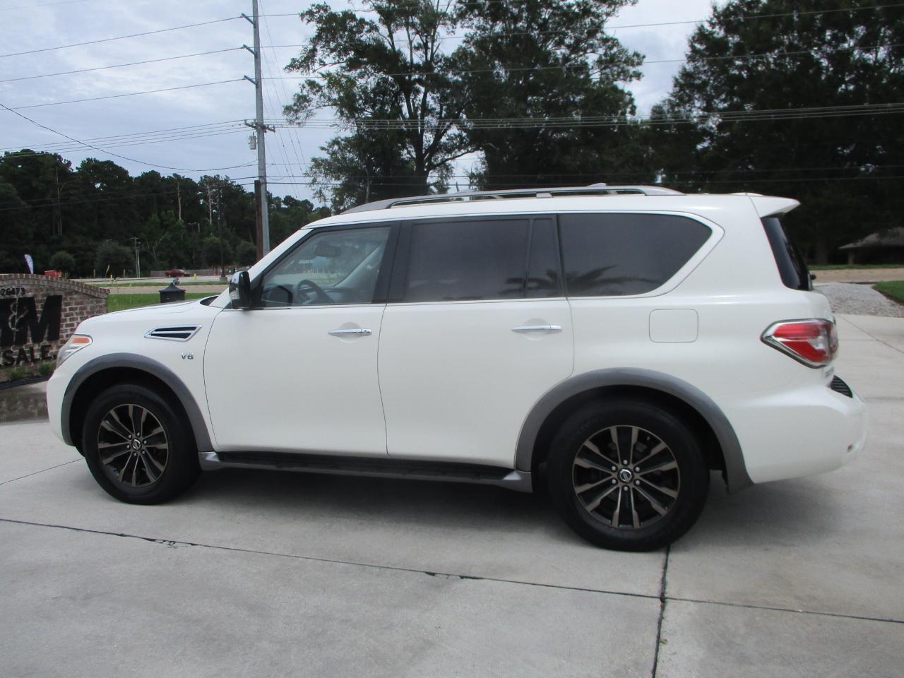 Nissan Armada 4x2 Platinum 2017