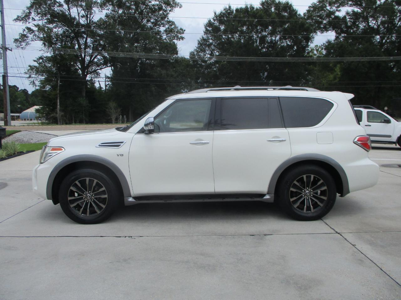 Nissan Armada 4x2 Platinum 2017