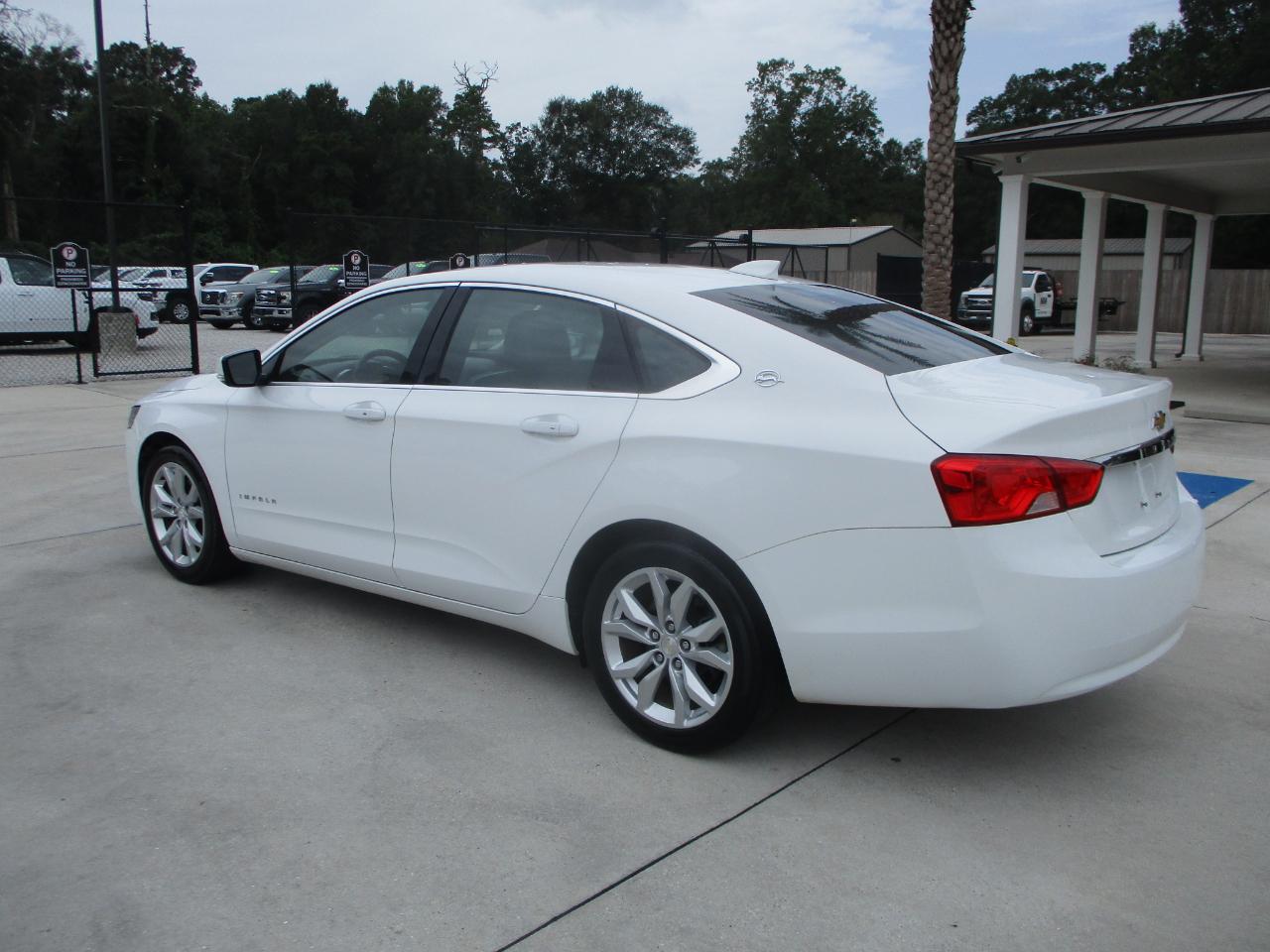 Chevrolet Impala 4dr Sdn LT w/1LT 2019