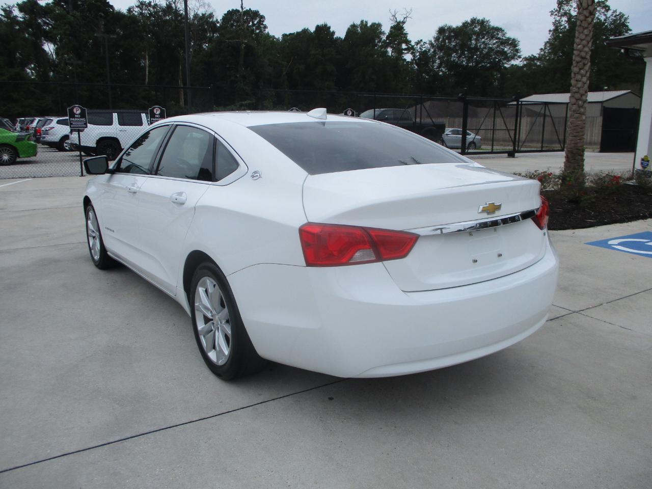 Chevrolet Impala 4dr Sdn LT w/1LT 2019