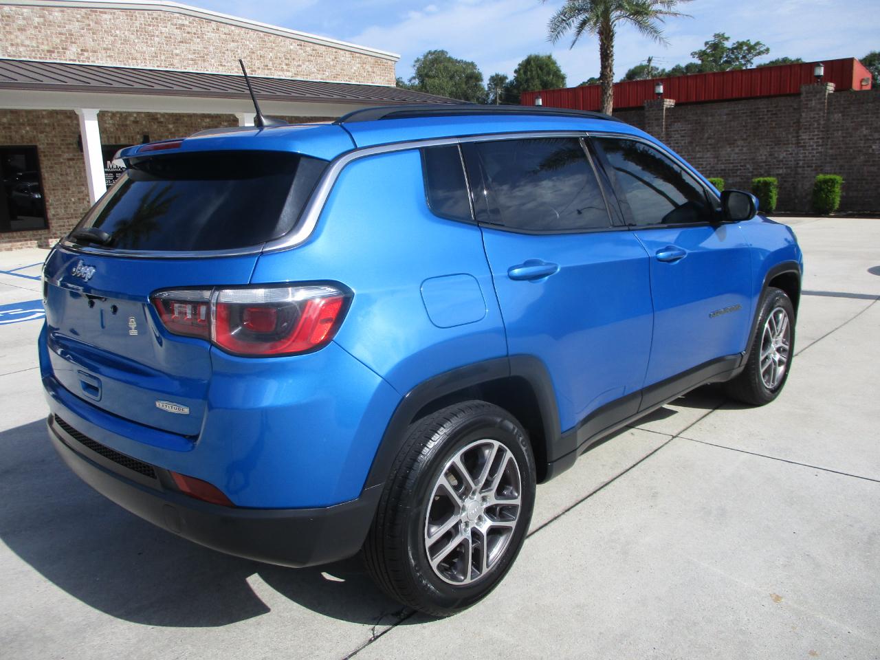 Jeep Compass Latitude FWD 2018