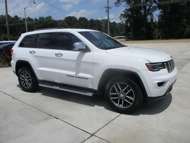 White 2018 Jeep Grand Cherokee SUV / Crossover 4X2 Automatic