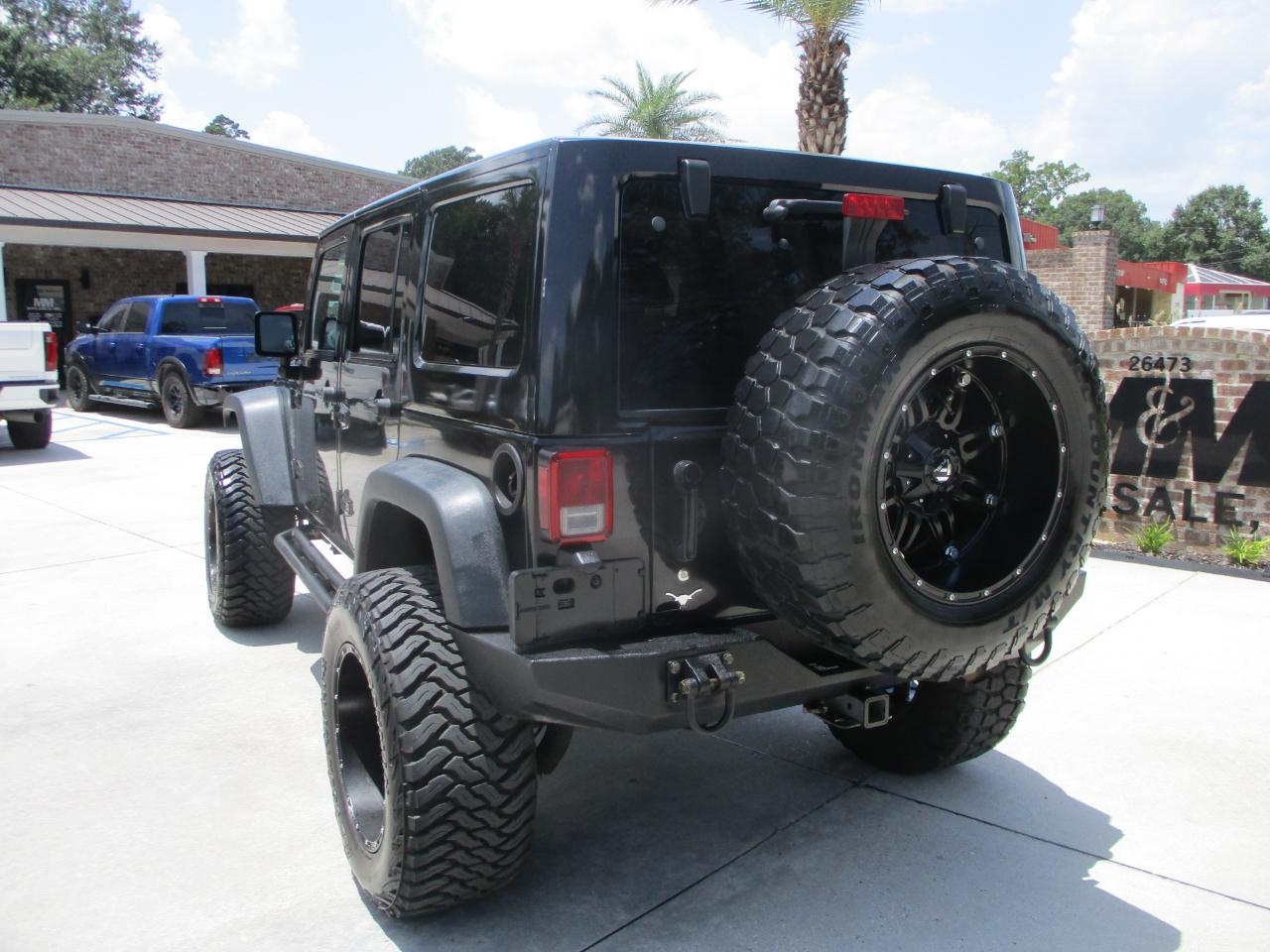Jeep Wrangler Unlimited 4WD 4dr Rubicon 2014