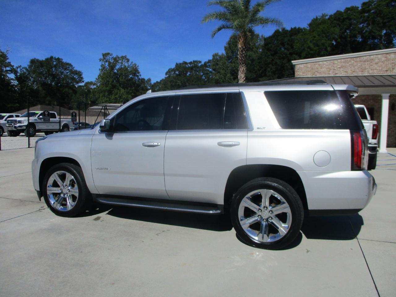 GMC Yukon 2WD 4dr SLT 2017