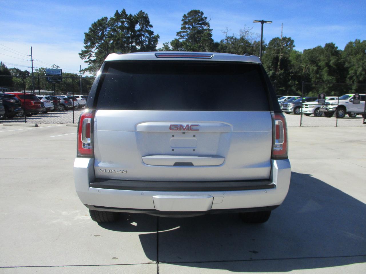 GMC Yukon 2WD 4dr SLT 2017