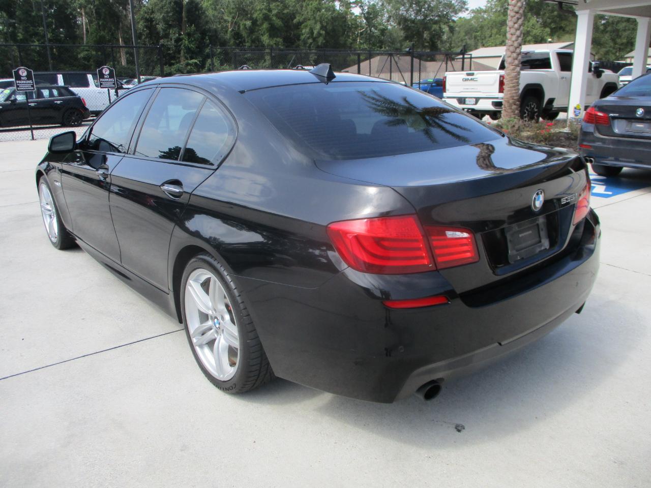 BMW 5 Series 4dr Sdn 535i RWD 2011