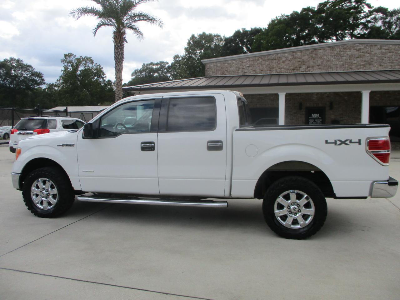 Ford F-150 4WD SuperCrew 145" XLT 2014