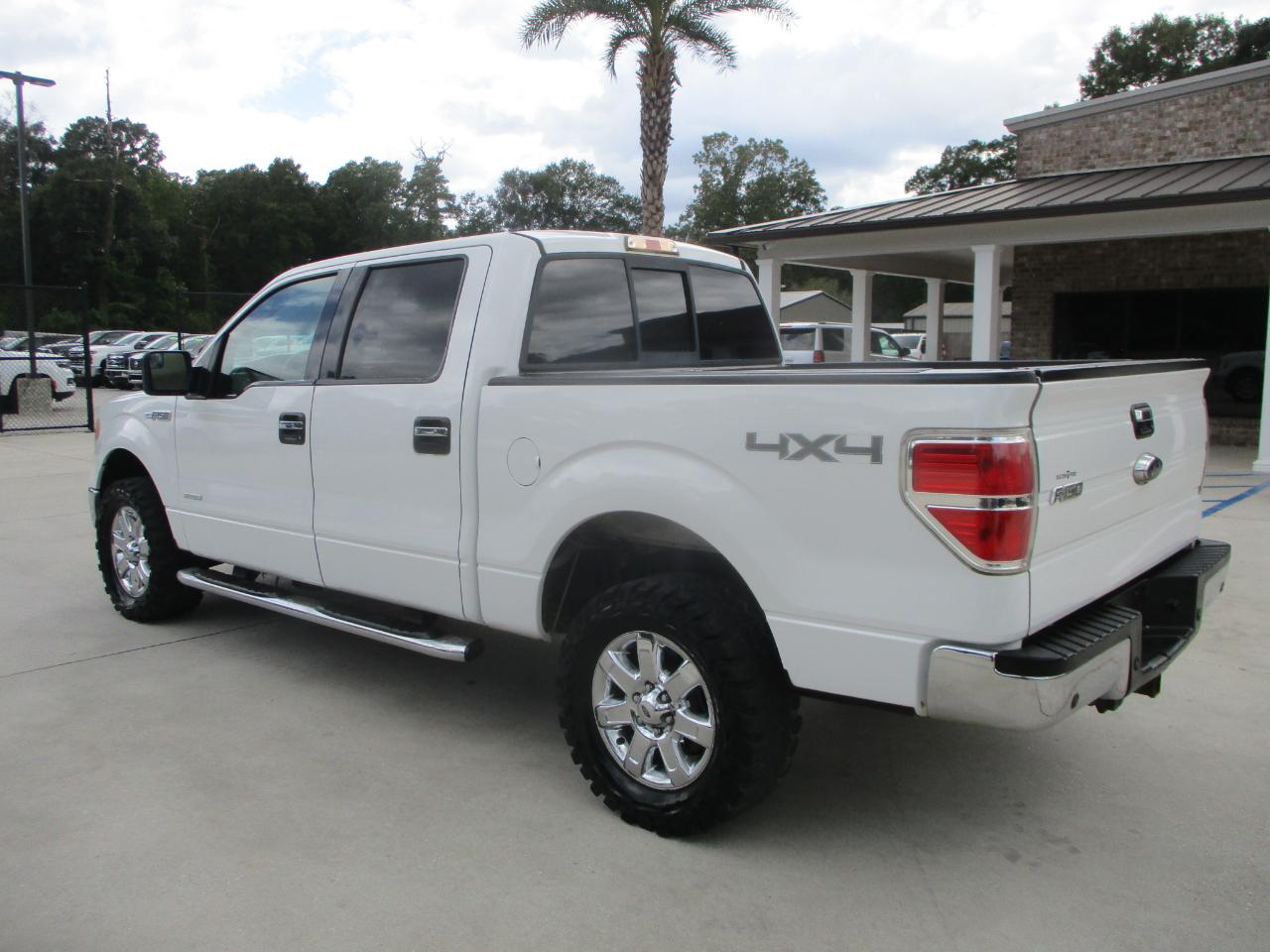 Ford F-150 4WD SuperCrew 145" XLT 2014
