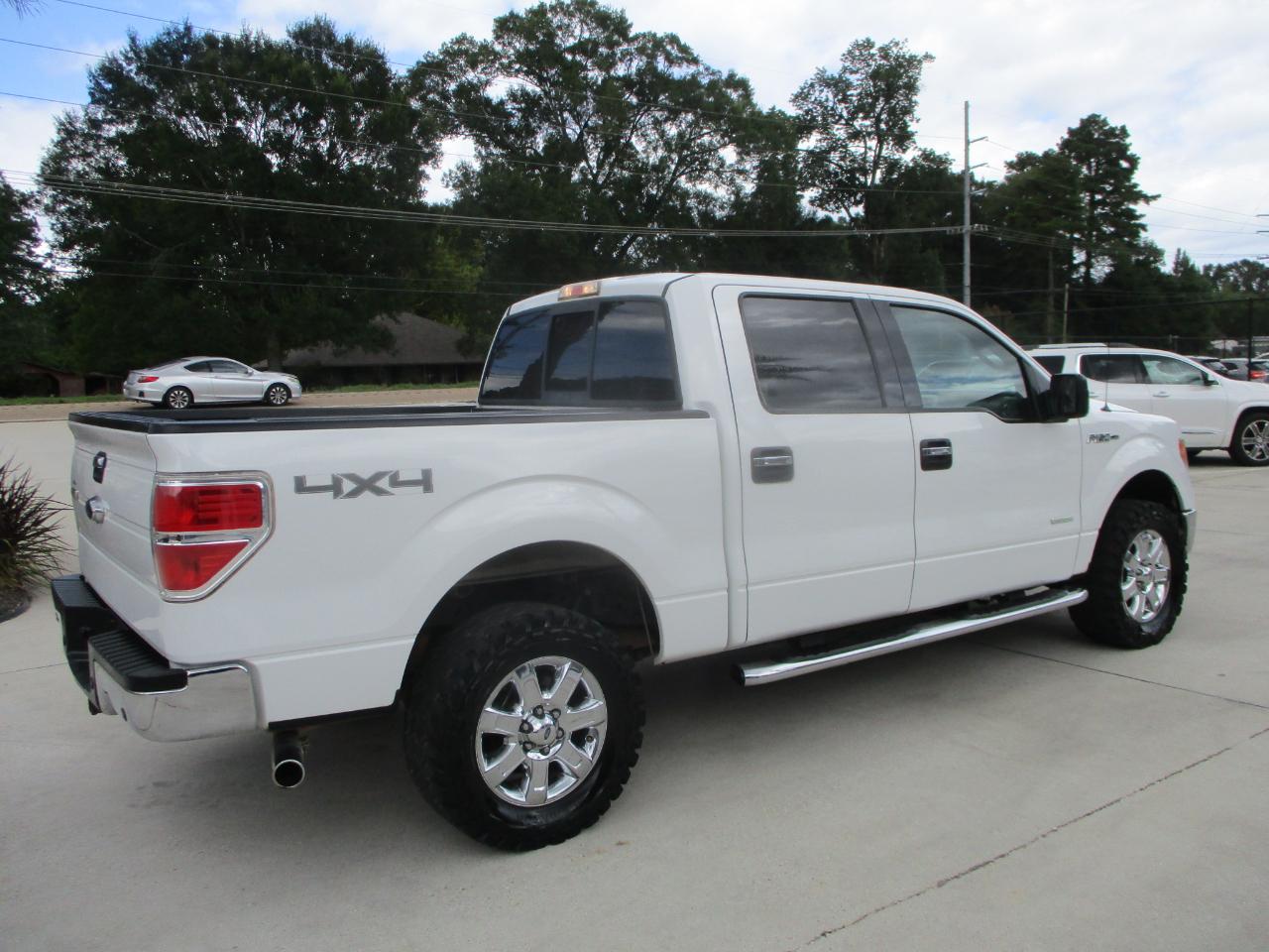 Ford F-150 4WD SuperCrew 145" XLT 2014