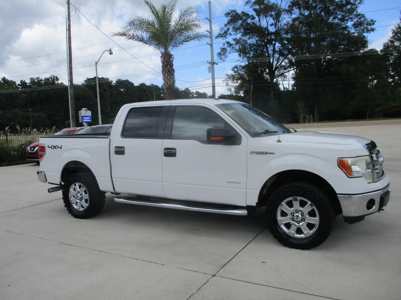 Ford F-150 4WD SuperCrew 145" XLT 2014