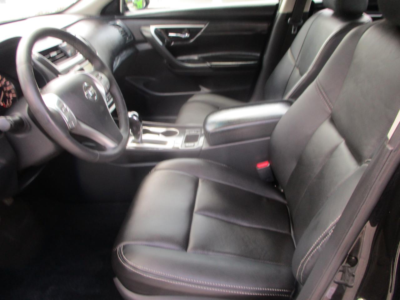 Nissan Altima 2.5 SL Sedan 2017