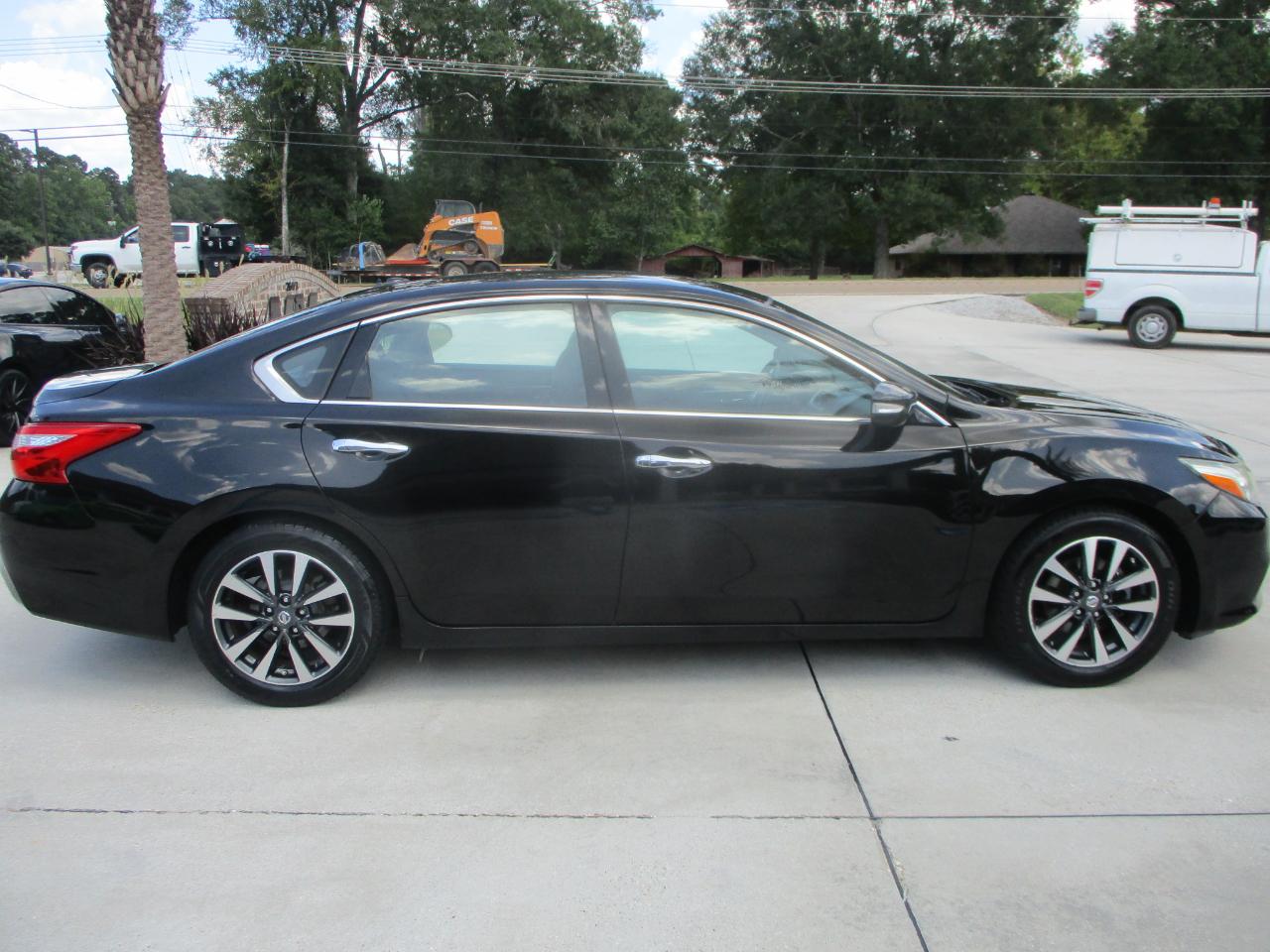 Nissan Altima 2.5 SL Sedan 2017