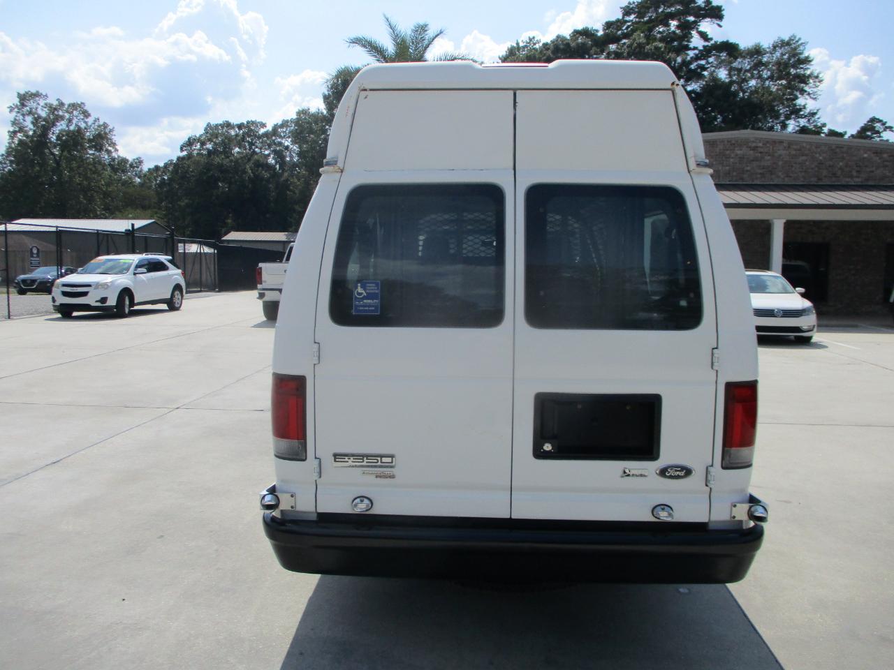 Ford Econoline Cargo Van E-250 Ext Recreational 2013
