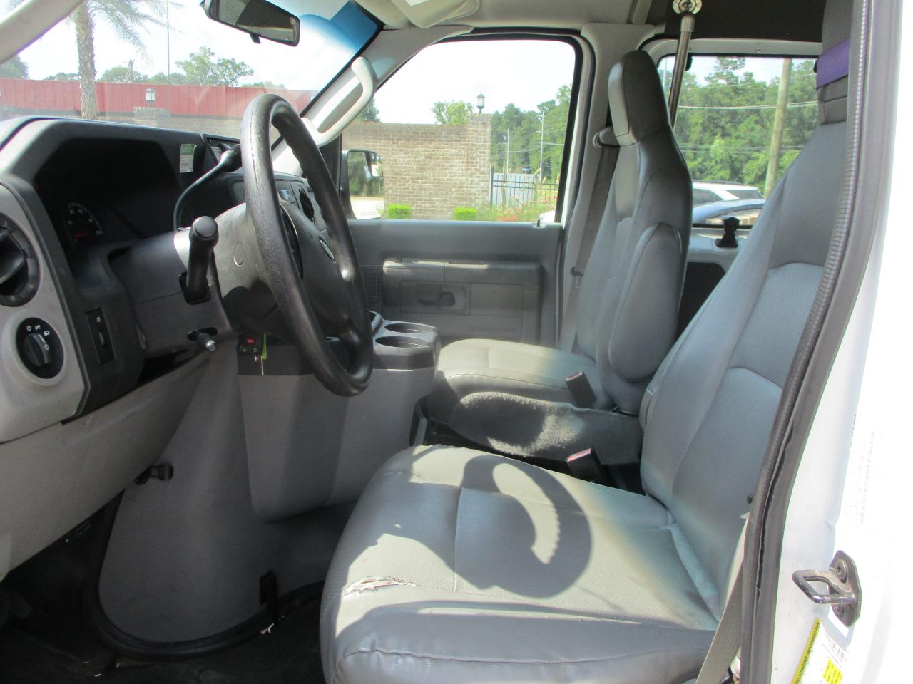 Ford Econoline Cargo Van E-250 Ext Recreational 2013