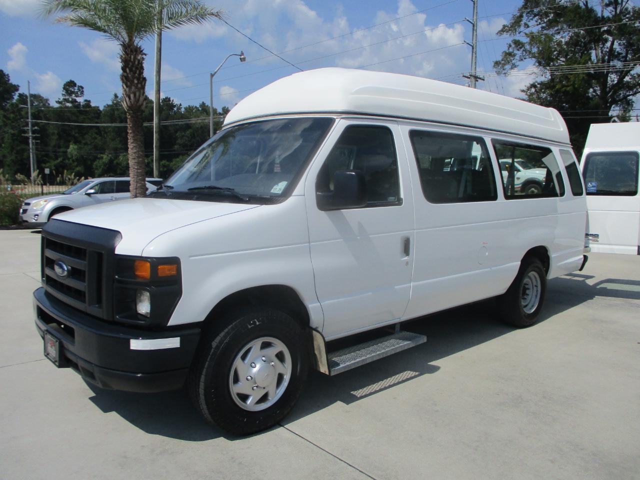 Ford Econoline Cargo Van E-250 Ext Recreational 2013