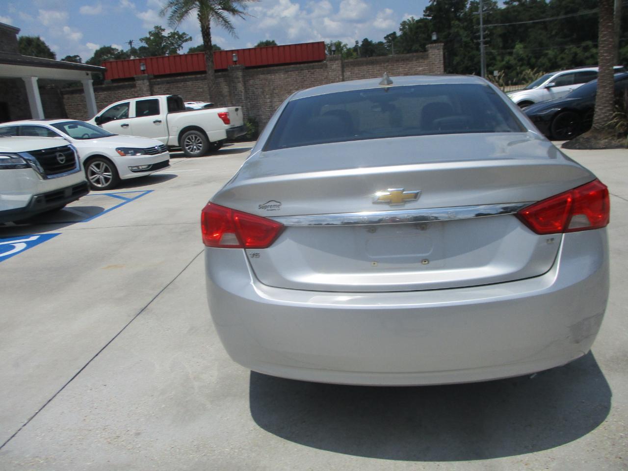 Chevrolet Impala 4dr Sdn LT w/2LT 2016