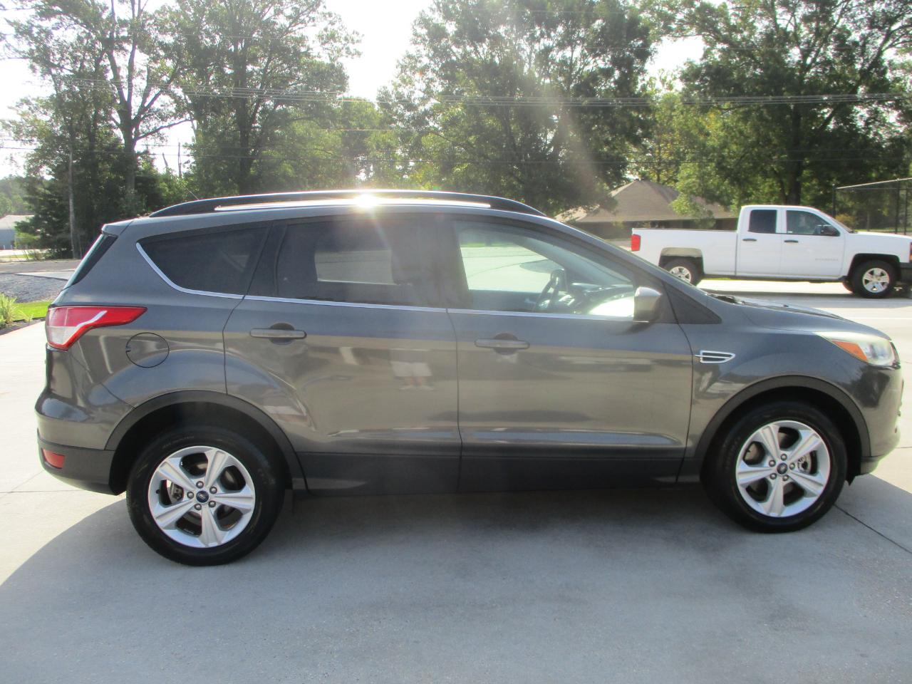 Ford Escape FWD 4dr SE 2016