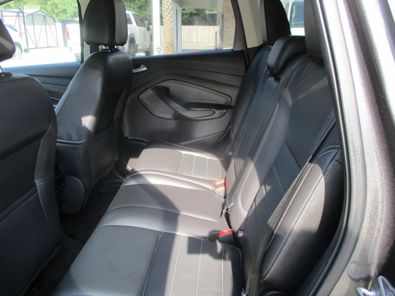 Ford Escape FWD 4dr SE 2016
