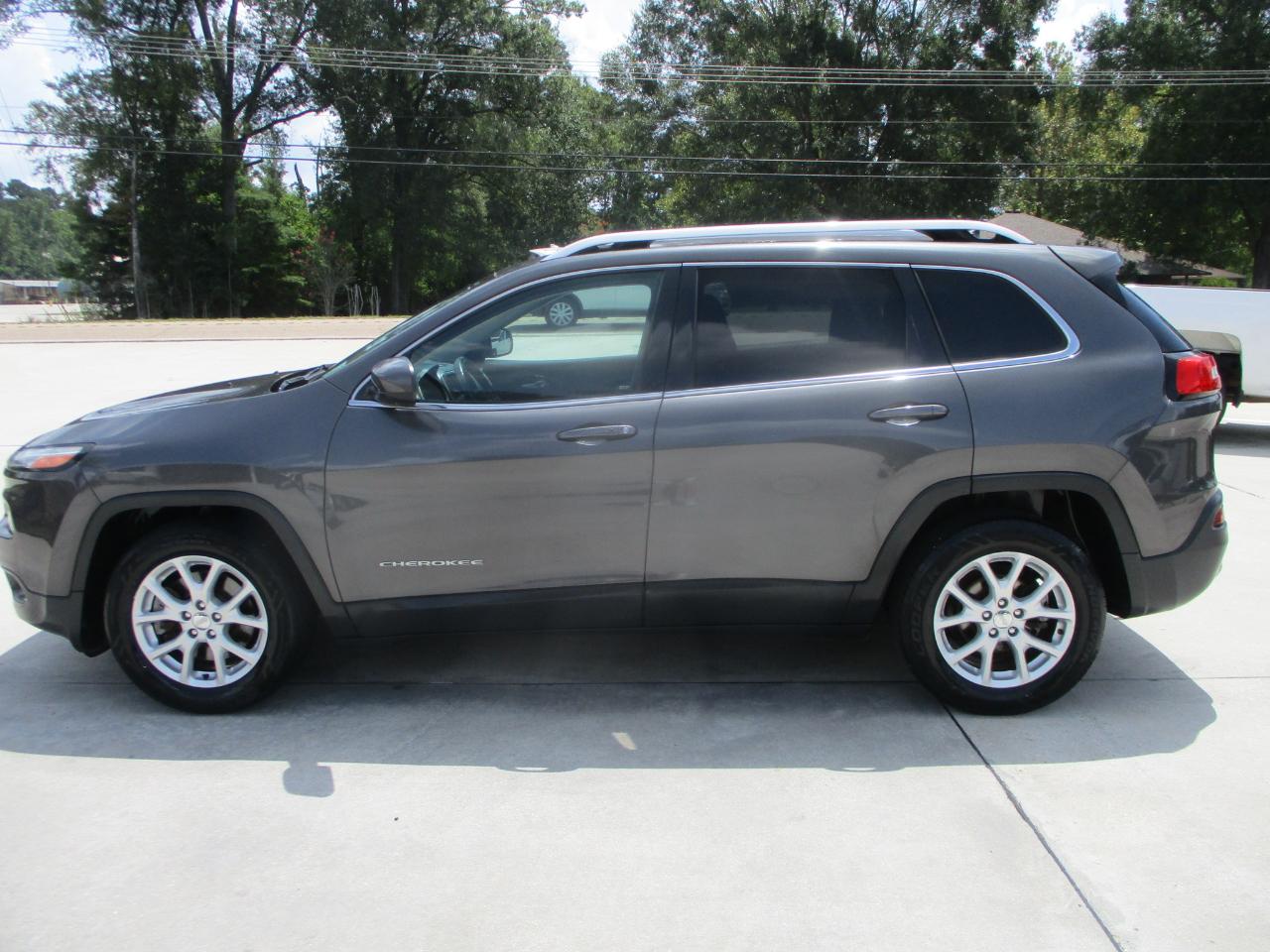 Jeep Cherokee FWD 4dr Latitude 2015