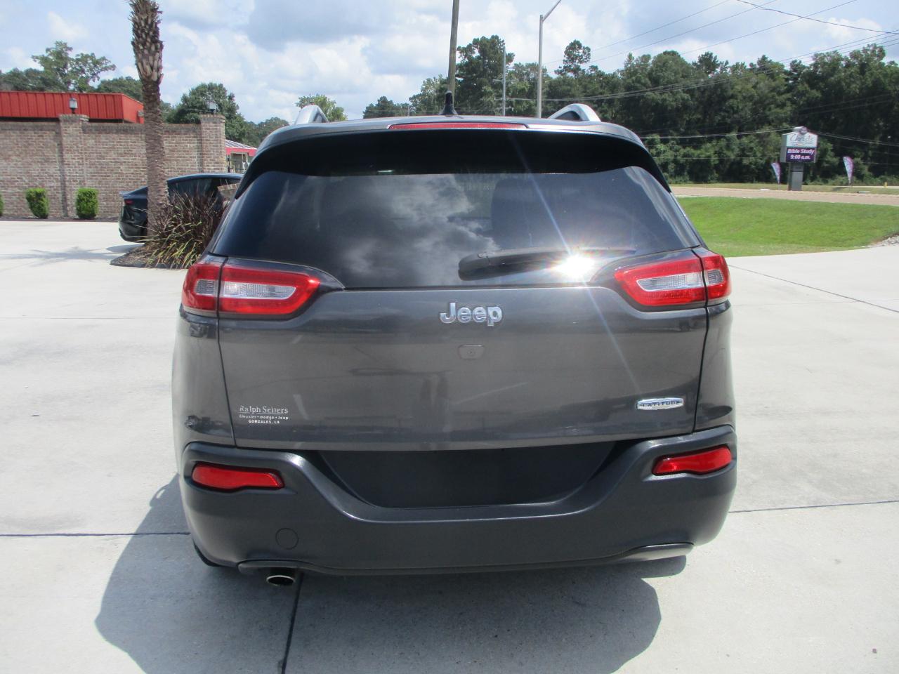 Jeep Cherokee FWD 4dr Latitude 2015