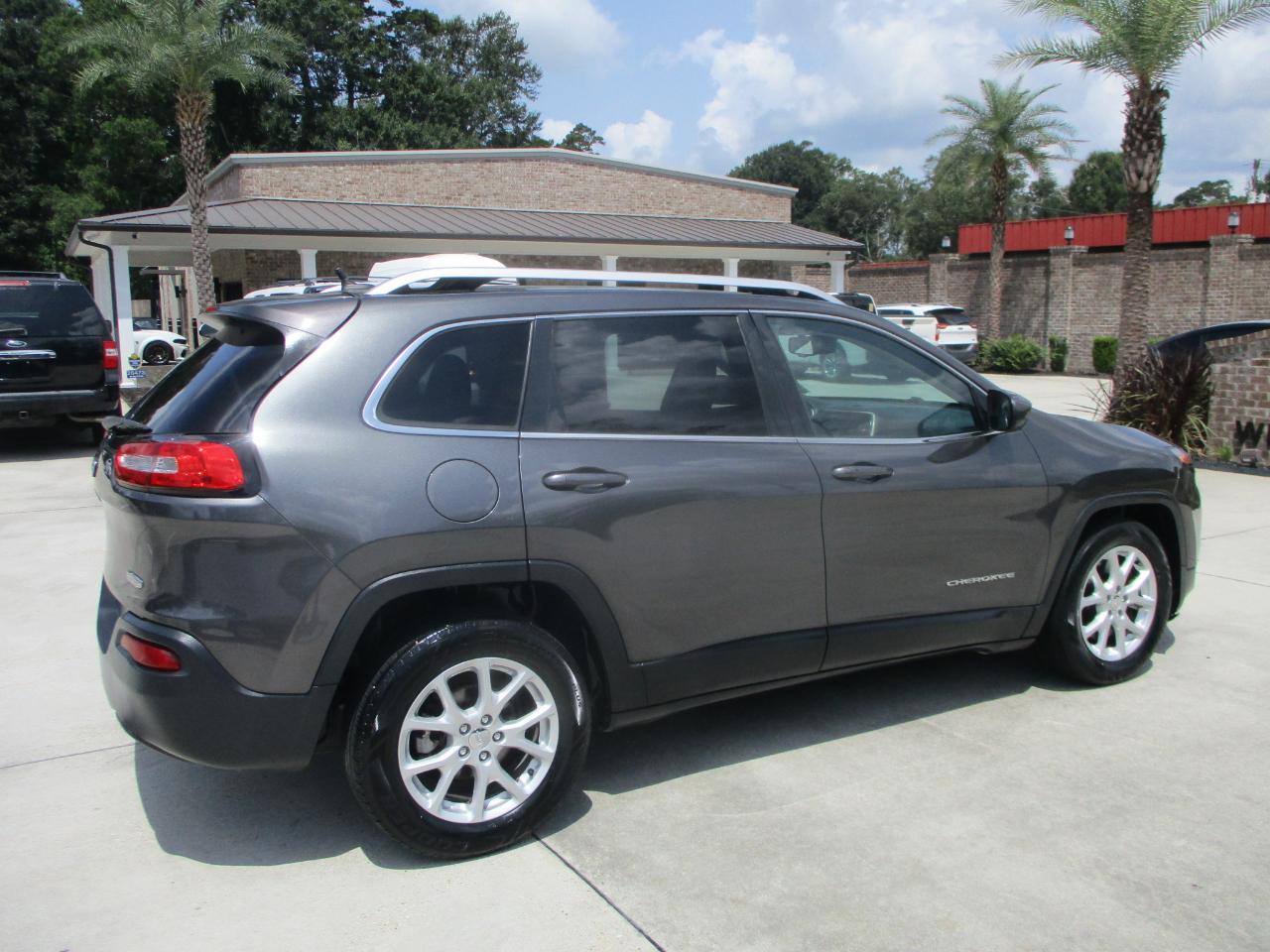 Jeep Cherokee FWD 4dr Latitude 2015