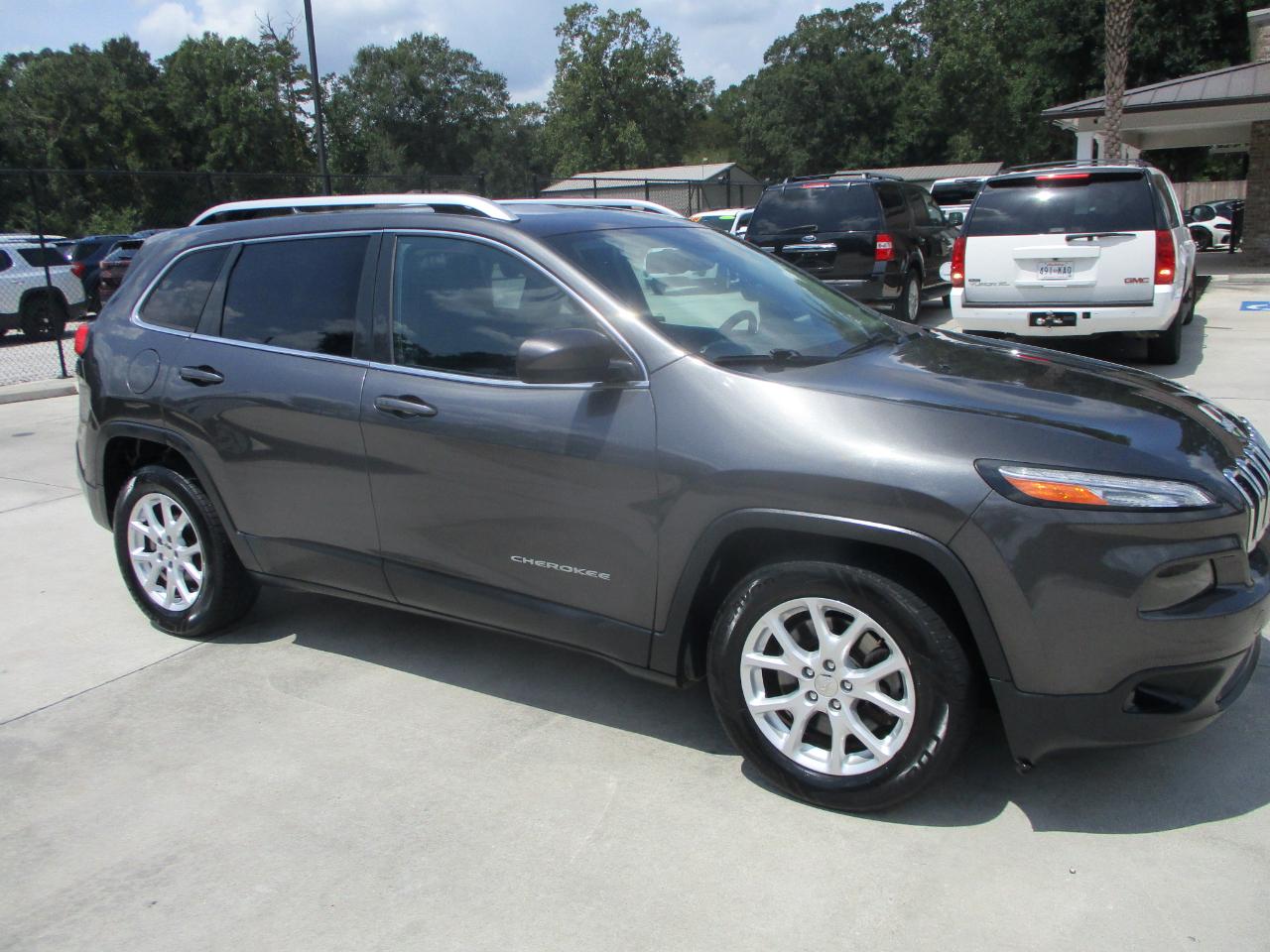 Jeep Cherokee FWD 4dr Latitude 2015