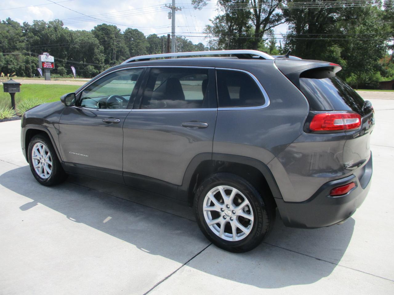 Jeep Cherokee FWD 4dr Latitude 2015