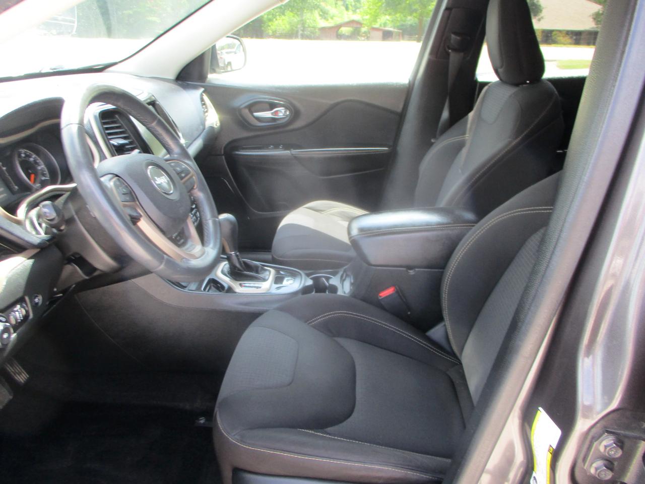 Jeep Cherokee FWD 4dr Latitude 2015
