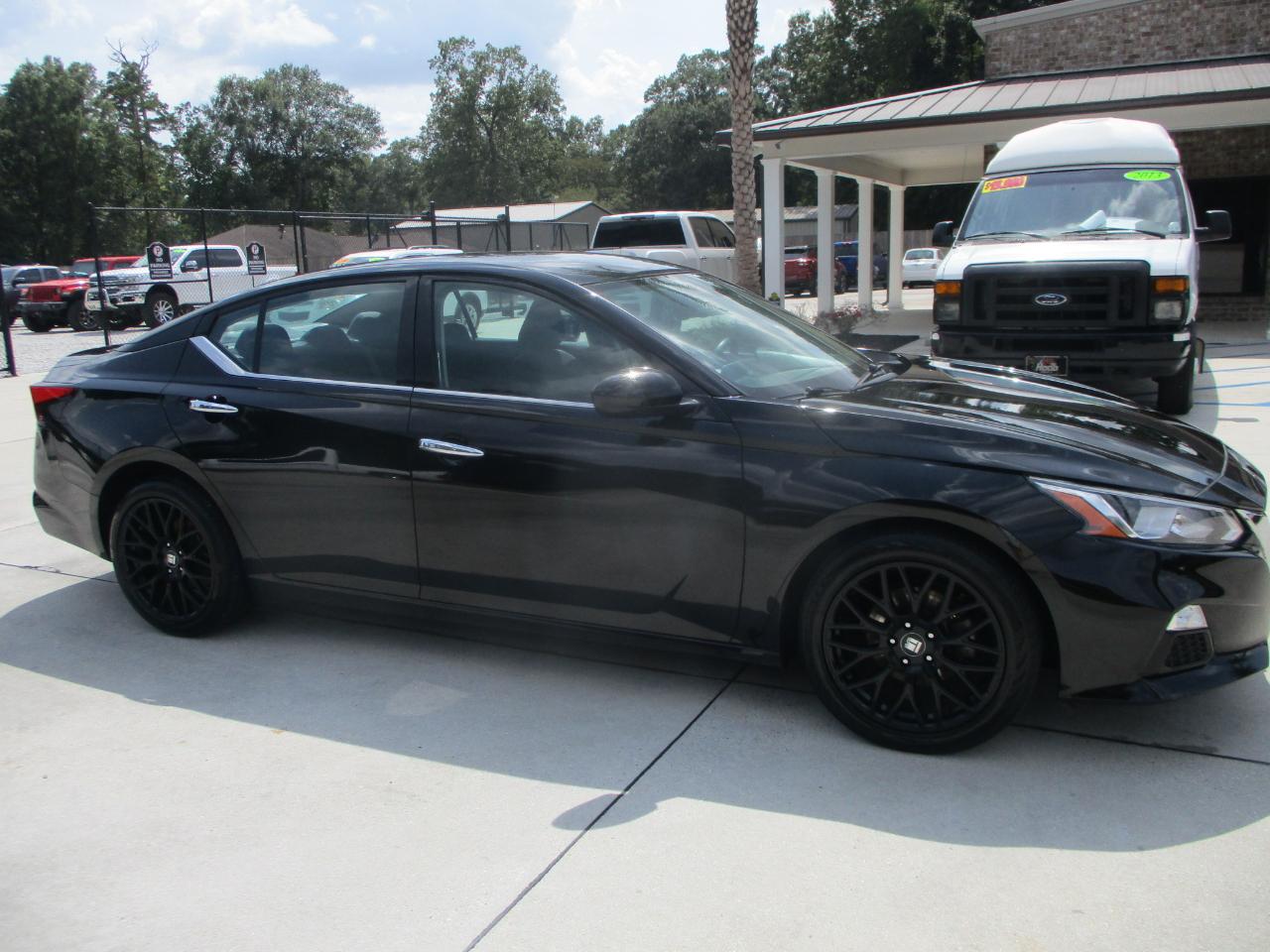 Nissan Altima 2.5 S Sedan 2020