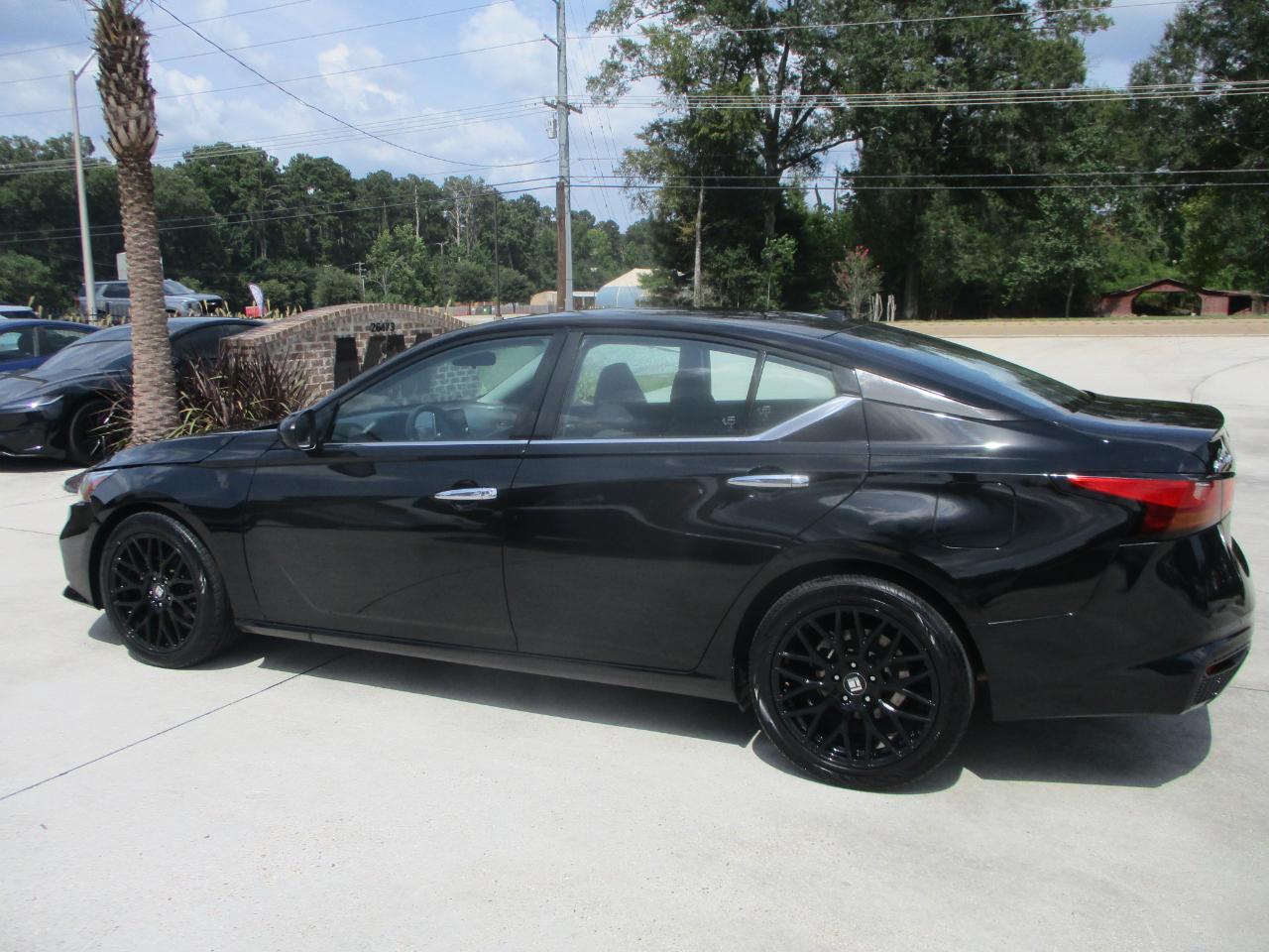 Nissan Altima 2.5 S Sedan 2020