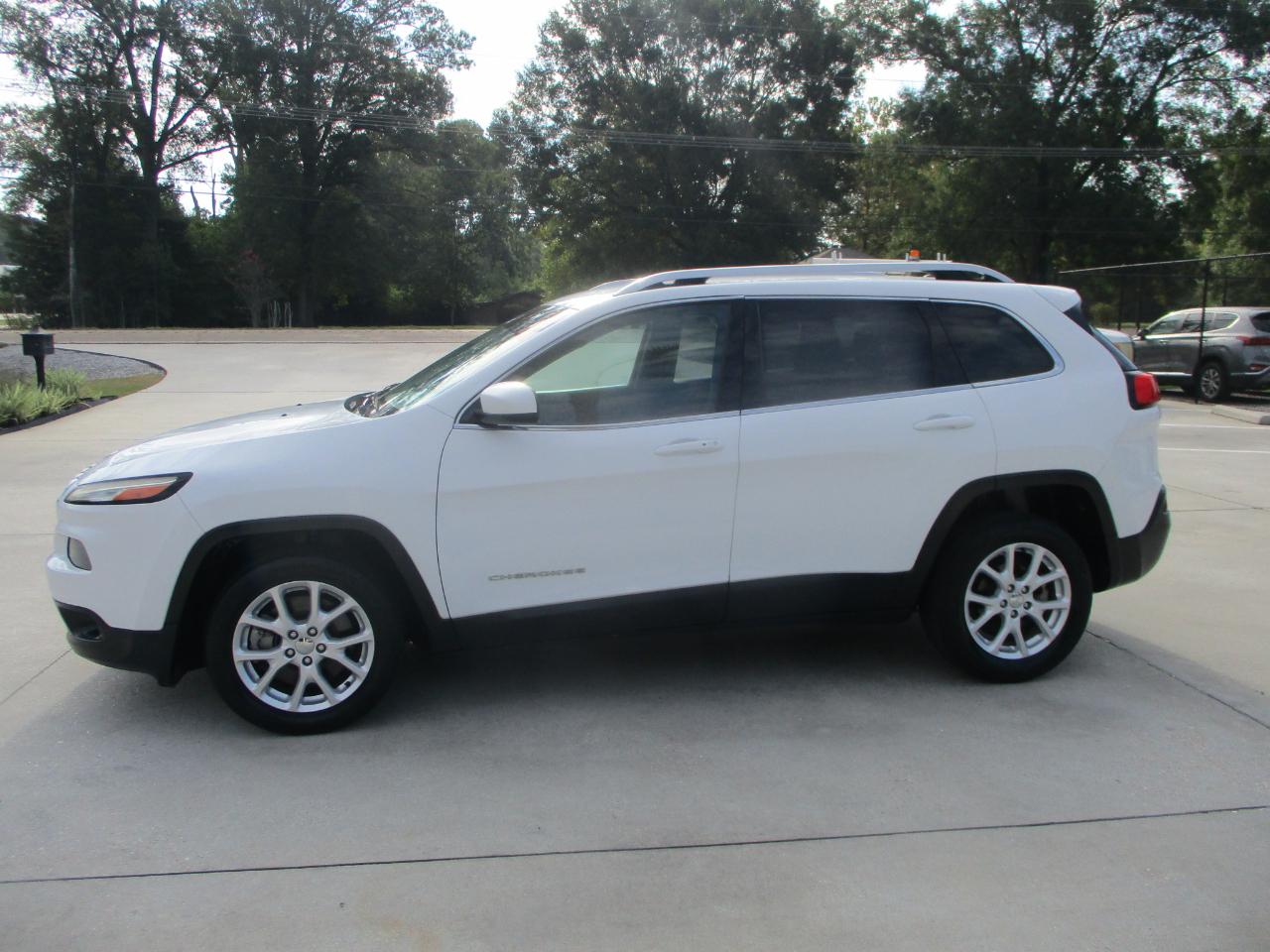 Jeep Cherokee FWD 4dr Latitude 2014