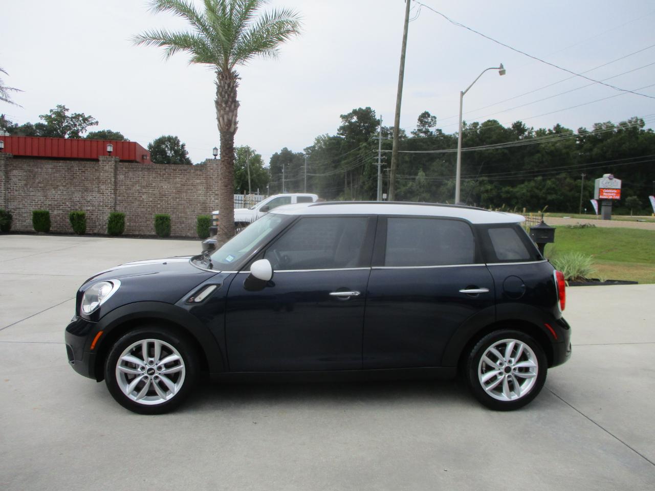 MINI Cooper Countryman FWD 4dr S 2012