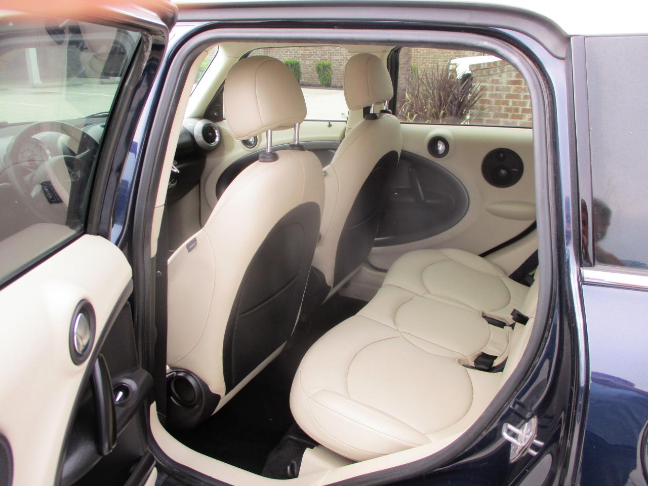 MINI Cooper Countryman FWD 4dr S 2012
