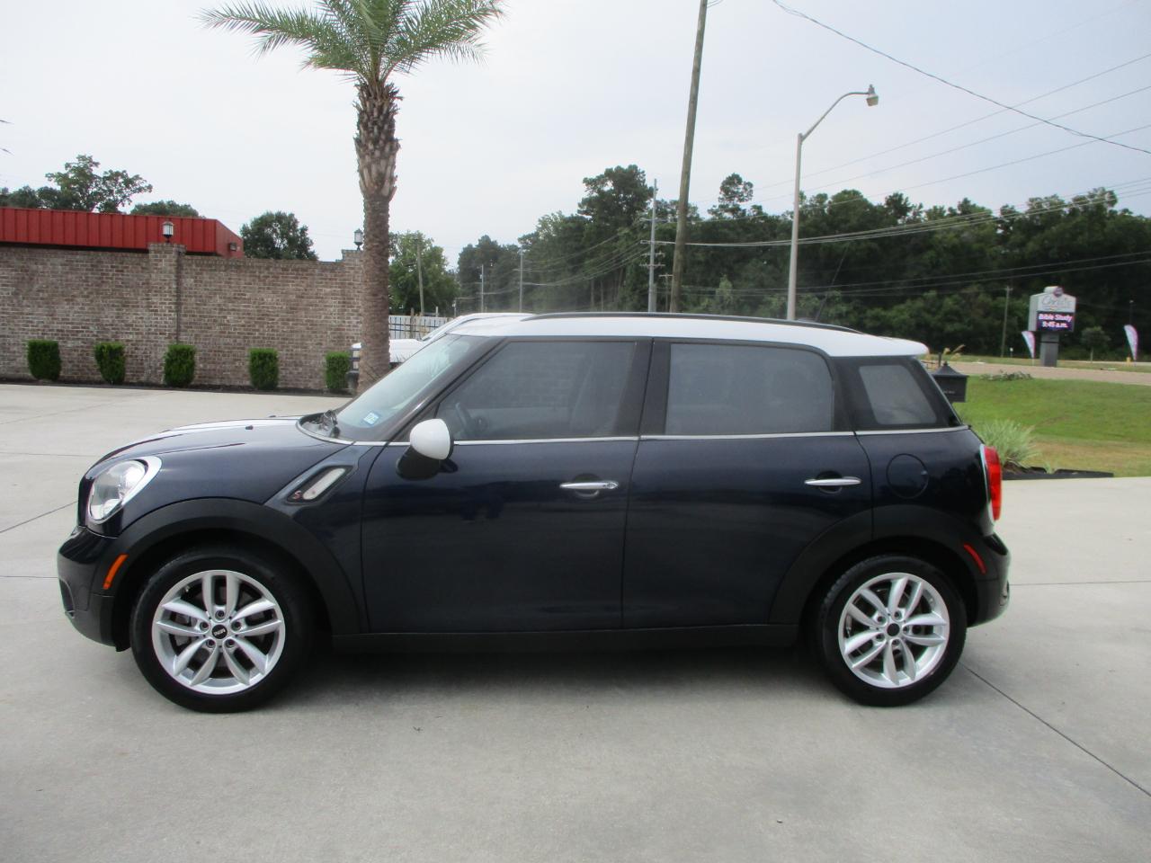 MINI Cooper Countryman FWD 4dr S 2012
