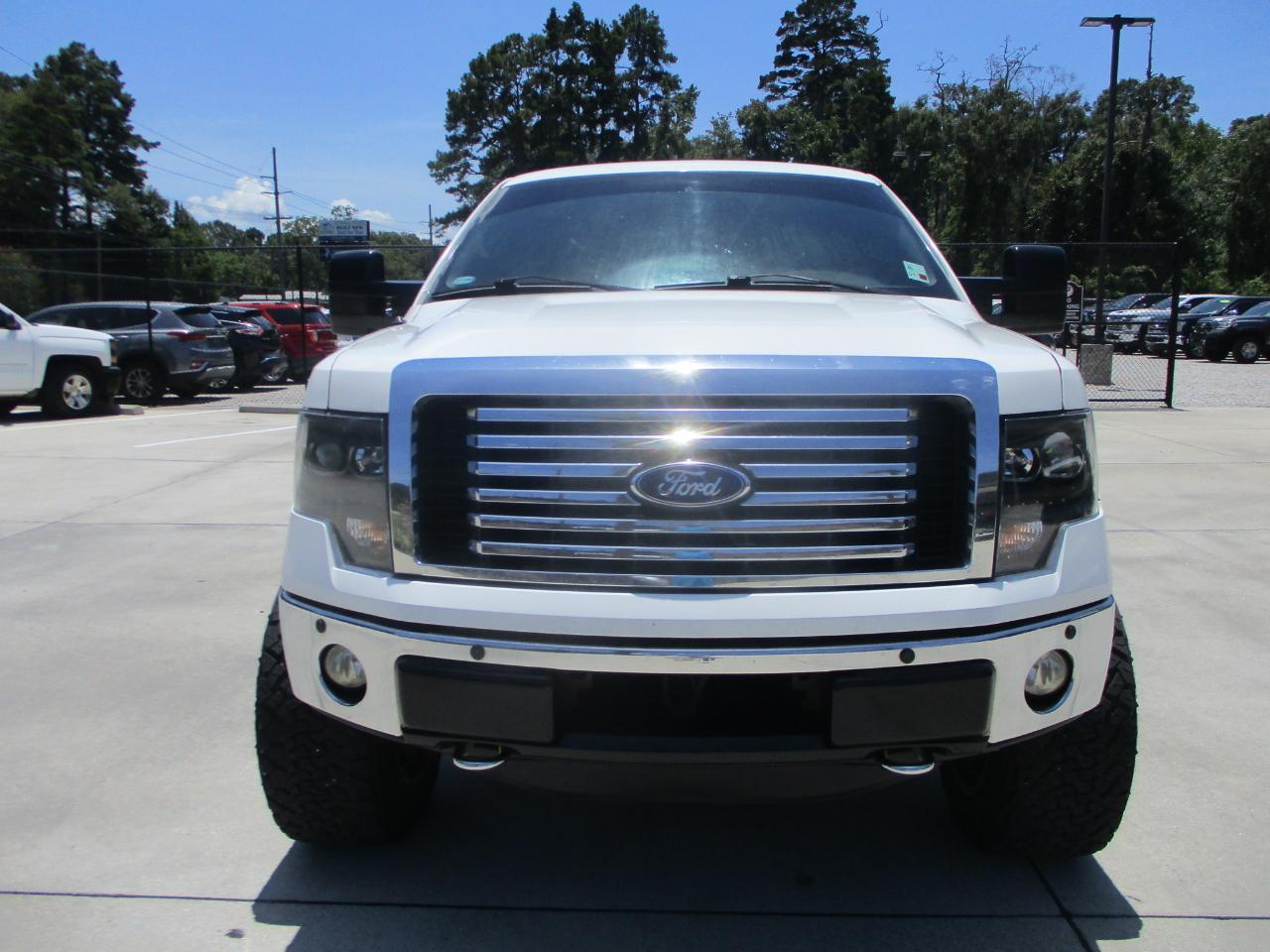 Ford F-150 4WD SuperCrew 145" XLT 2011